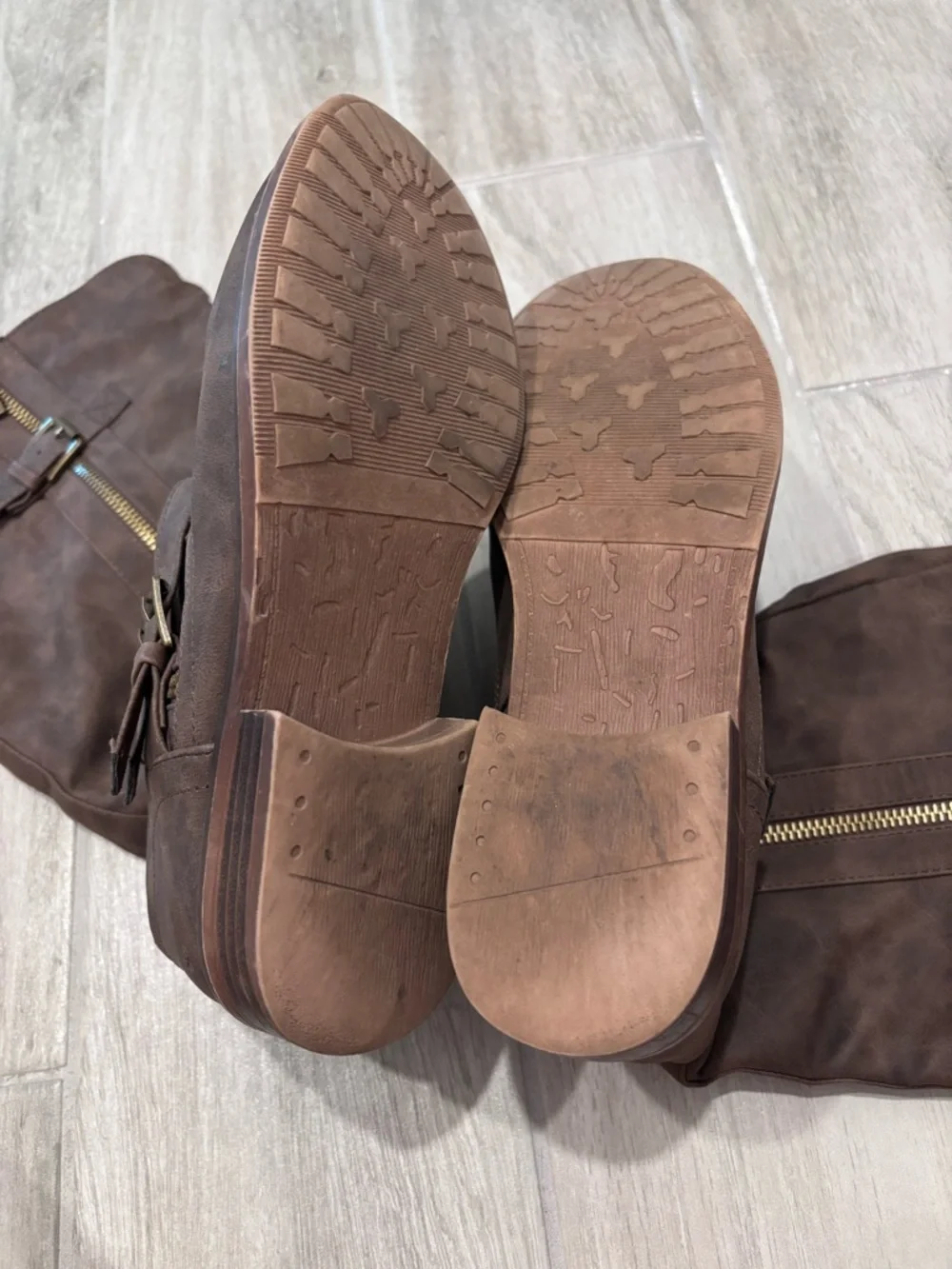 XOXOTall Brown Riding Boots with Side Zipper size 8- Mertle